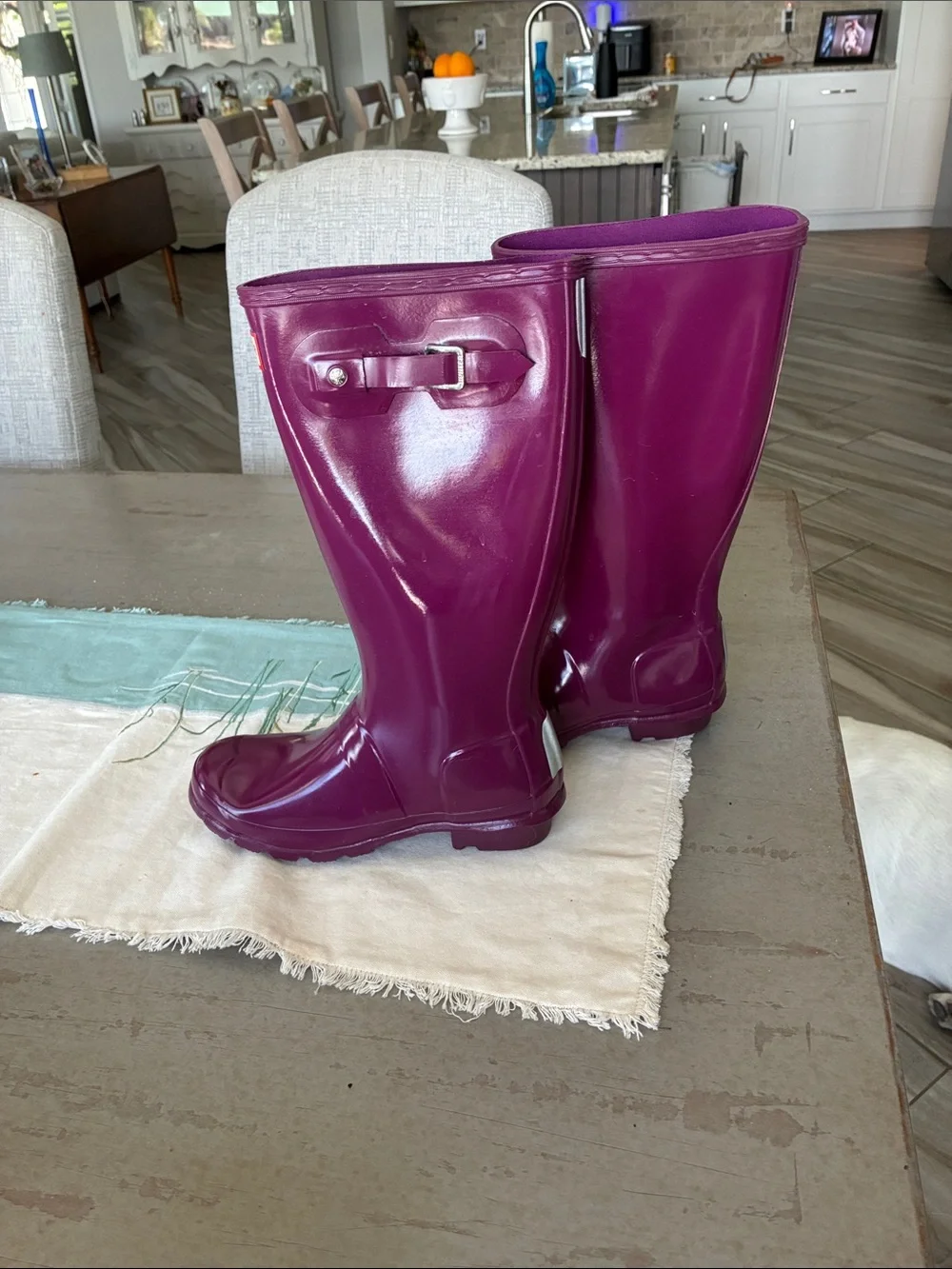 Hunter Kids Tall Gloss Rain Boots in Burgundy